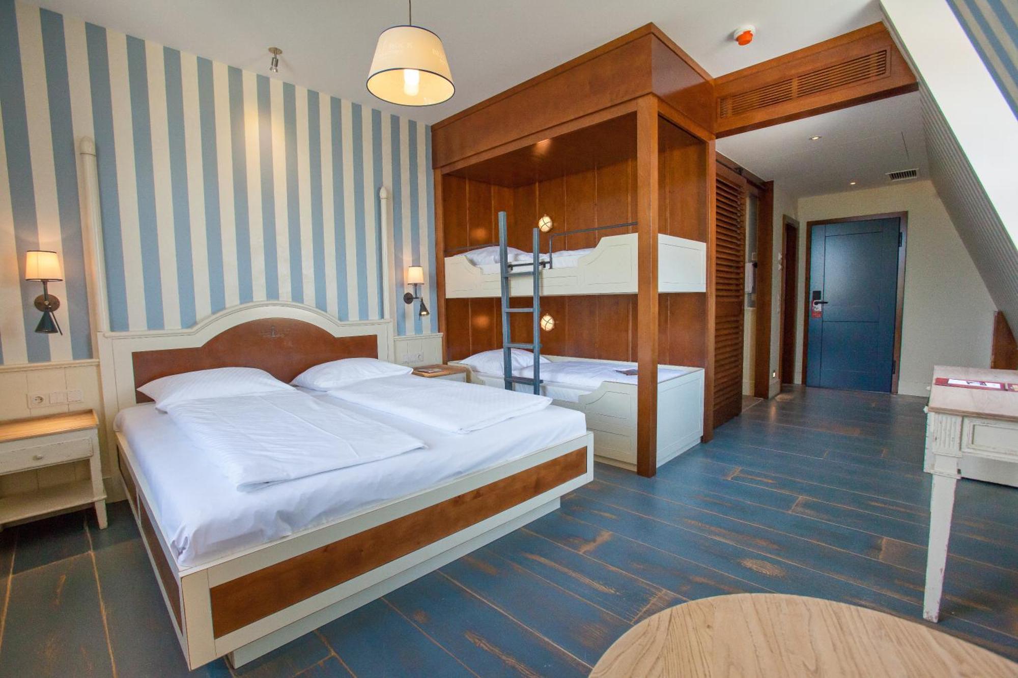 4 Hotel Rust Ngoại thất bức ảnh